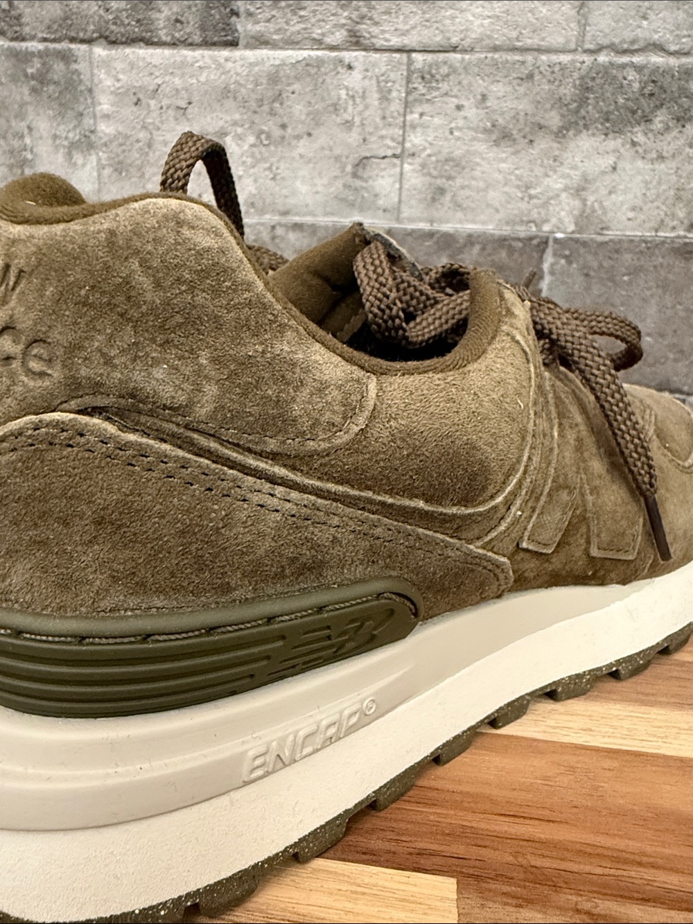 New Balance Olive Green Suede Men's Sneaker size 10 - Picture 15 of 16